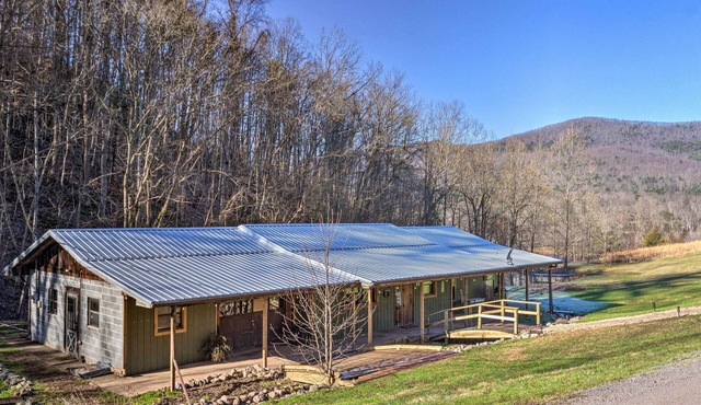 Cherokee Nat'l Forest Retreat: Renovated Cabin!
