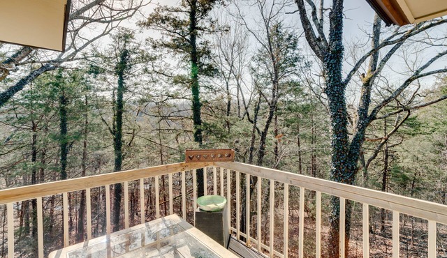 Cherokee Village Townhome w/3 Community Pools!