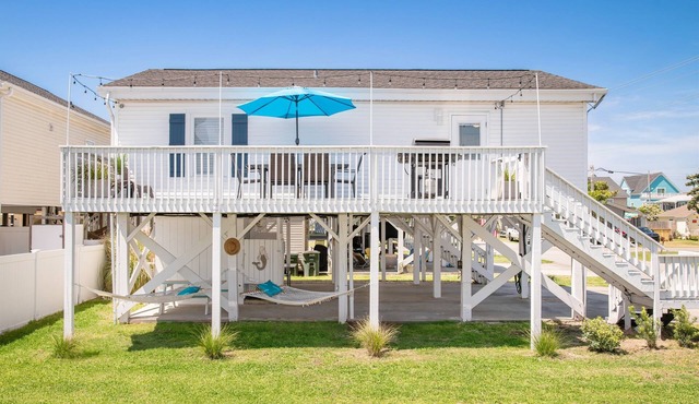 Cherry Grove Beach Steps To The Ocean Pet Friendly!