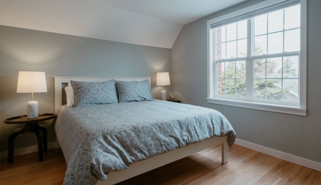 Cherry Lane Cottage | 3 Bed 1.5 Bath