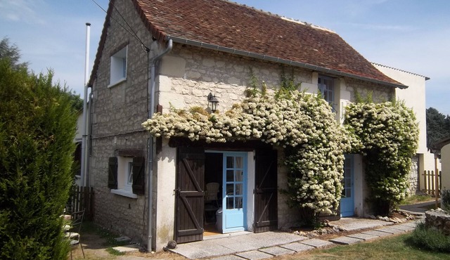 Cherry Lodge - La Lavande 1 Bed Apartment With Private Courtyard And Pool