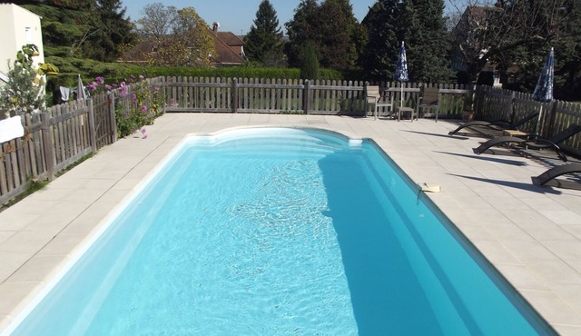Cherry Lodge - Les Lauriers 1 Bed Apartment With Private Garden And Pool