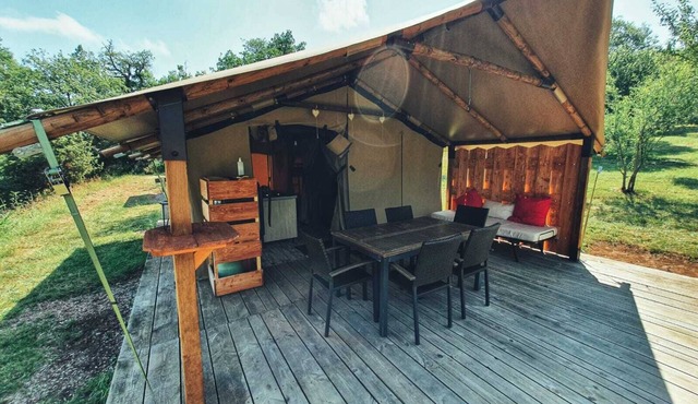 Cherry Lodge tent for 4 people