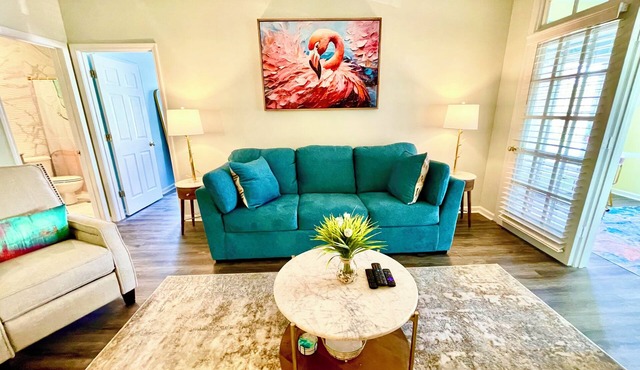 Cherry Moon -a charming 2-bedroom condo with WiFi, AC in welcoming Myrtle Beach