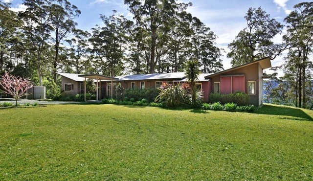 Cherrywood - A Modern Australian Bush Home