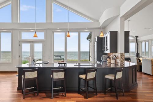 Chesapeake Bay Retreat WBreathtaking Views
