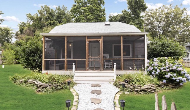 Chesapeake Cabin