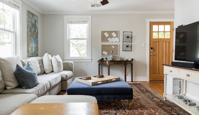 Chesapeake Comfort, Annapolis.