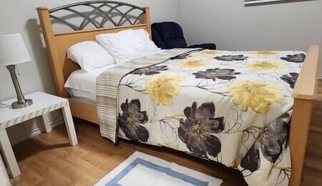 Chesskings Guest House - Unit 1 Notredame Avenue