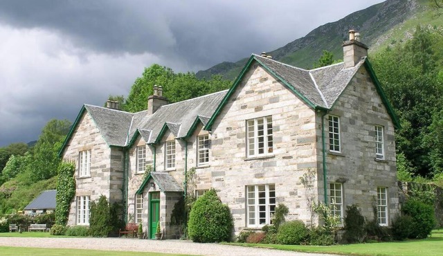 Chesthill House and Estate, Glen Lyon