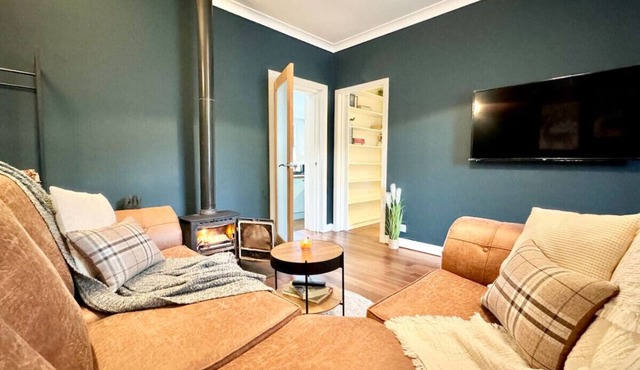 Chestnut Cottage - One bedroom newly refurbished cottage in Dalmellington