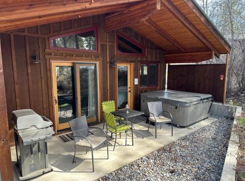 Chewuch Inn & Cabins