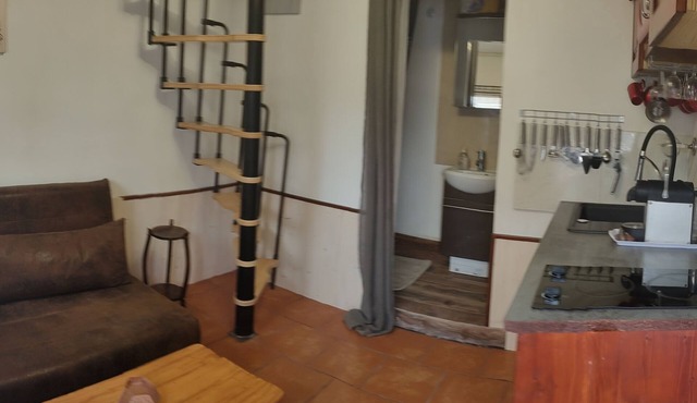 Chez Aurélia: Tiny house with private jacuzzi