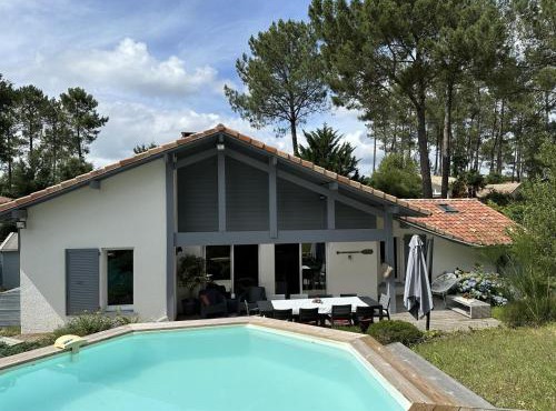 Chez Céline Sous les Pins, de 1 à 8 personnes, Piscine, Océan, Lac, Vélos
