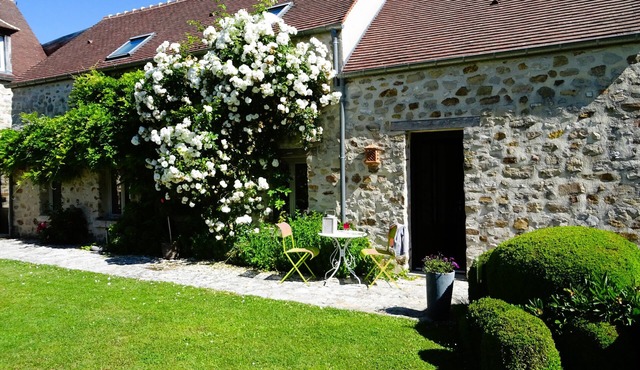 Chez Cilia Bed and Breakfast - Garden, Parking | Parc Astérix, Senlis, Chantilly