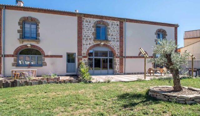 Chez Dinou - Montpeyroux