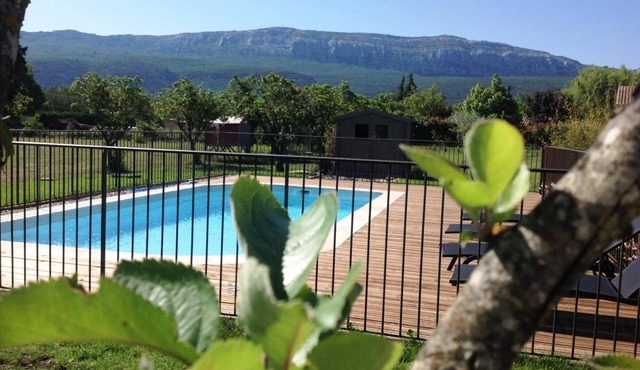 Chez elles en Provence Au temps des Cerises