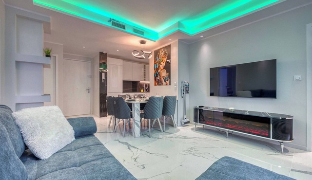 Chez Flo Royal King/Downtown/Air-conditioned