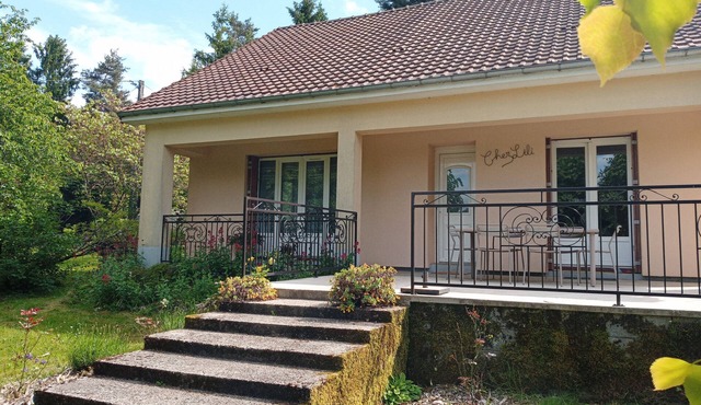 Chez Lili" house in the countryside, guaranteed relaxation for the whole family!
