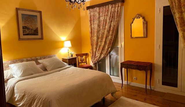 Chez Hélène, adapted PMR (disabled) dogs welcome 4 pax, 3*gites de France