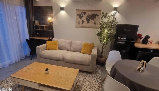 Chez Jean, comfortable gîte with terrace