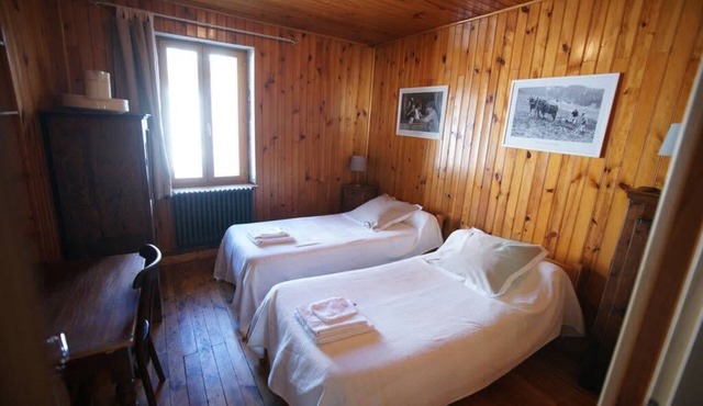 Chez Jean Pierre - Bedroom in a 17th century house - n ° 4