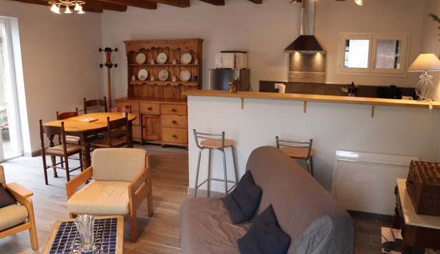 Chez Justine - NAGES