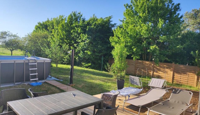 Chez l'habitant pour naturistes uniquement, nudist only