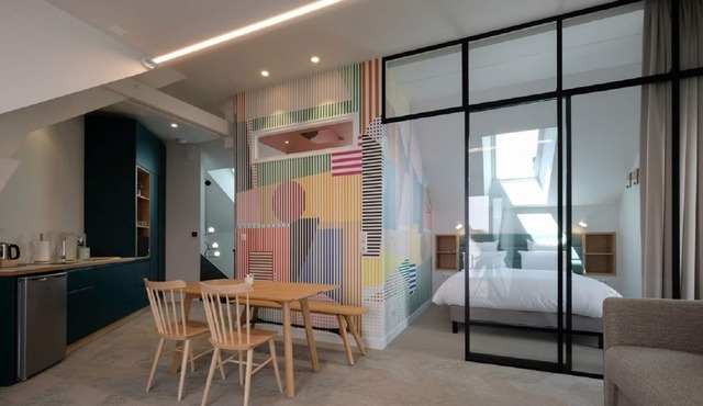 Chez Laurent-Apartment-Premium-Private Bathroom-Garden View