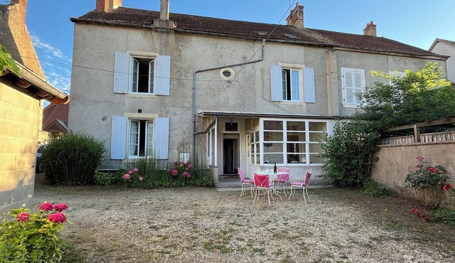 Chez Mamie Madeleine, a large family gîte on the edge of the Tronçais forest.