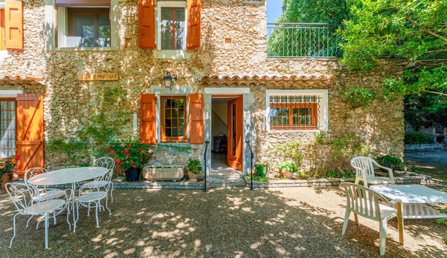 'Chez Martha' with Mountain View, Private Terrace and Garden