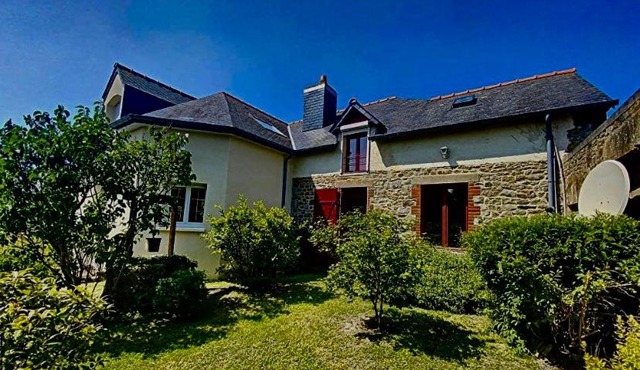 Chez Maurice - Stylish French Country House