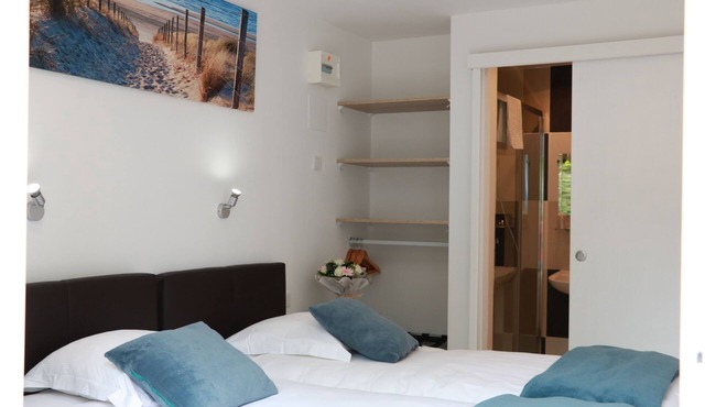 Chez Mireille Reingam Park