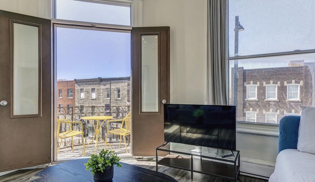 Chez Mont Royal Apartments