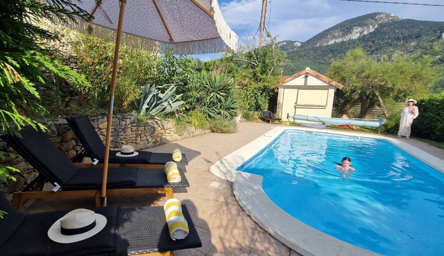 Chez Montagnes - a luxury retreat in Puivert
