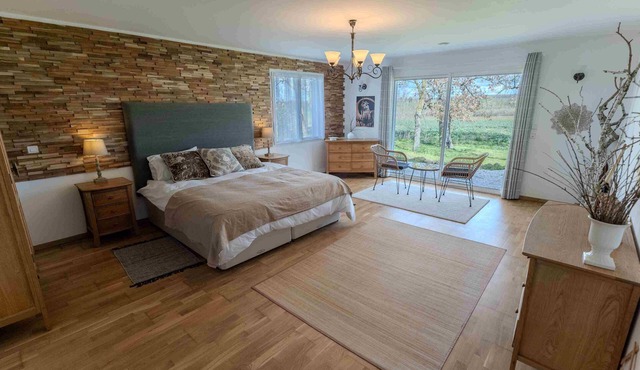 Chez Phil, Chambres D'hôte, Chambre Thème Bois