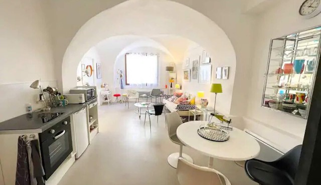 Chez Pierre, Studio Voûté Esprit Loft