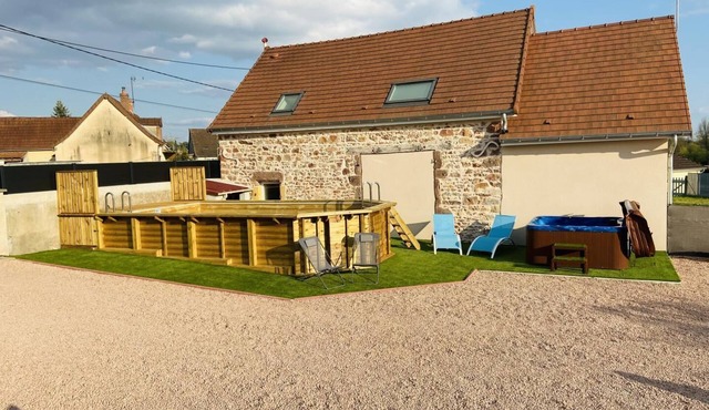 Chez Pollo - LA MOTTE SAINT JEAN