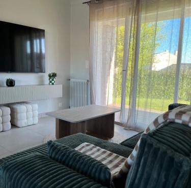 Chez Riri et Mimi, 6-8 personnes avec grande salle de jeux