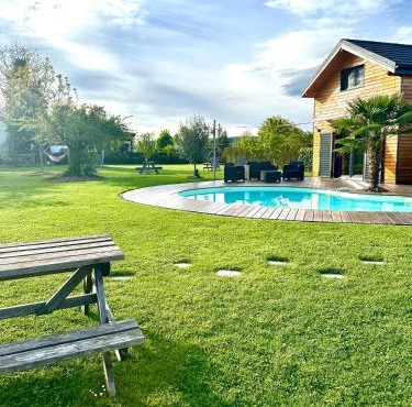 Chez Seb et Lilou - Chalet Tiny House - piscine partagée - parking - proche Mulhouse