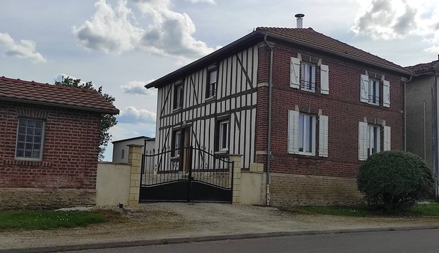 Chez Suzanne - Maison à la Campagne 2-8 Pers