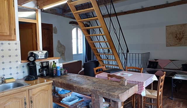 Chez Suzon: cosy and ideal for vacations or work all year round welcome
