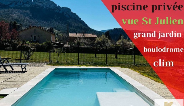 Chez Tontine 8 people pool St Julien view air conditioning