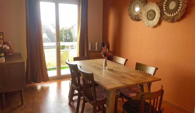 Chez Vous Ici sea view apartment