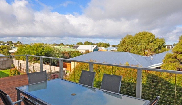 Chiaro Villa - Surf Side