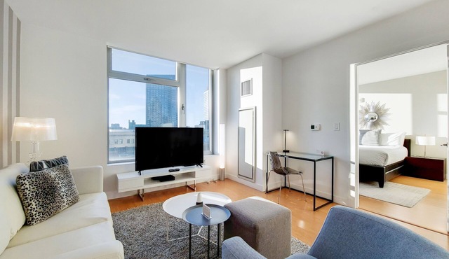 Chic 1 bed in Financial District