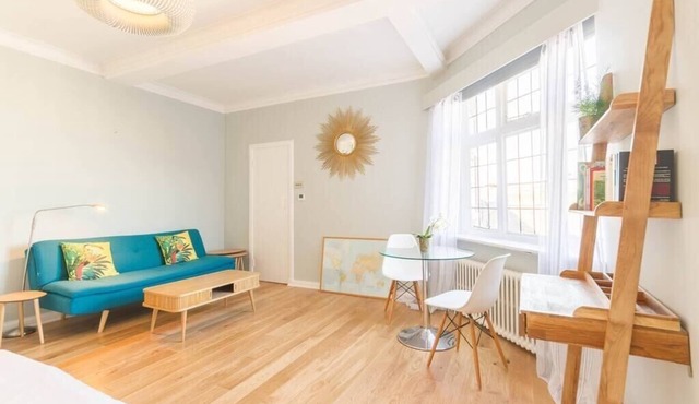 Chic 1 Bed Studio Flat in Popular Bloomsbury