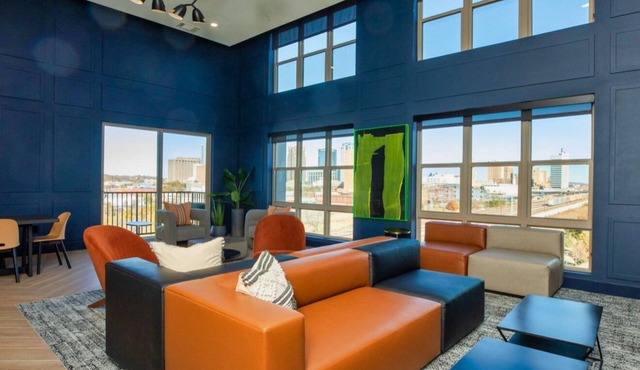 Chic 1-bedroom apartment with fitness room, WiFi in awesome Birmingham