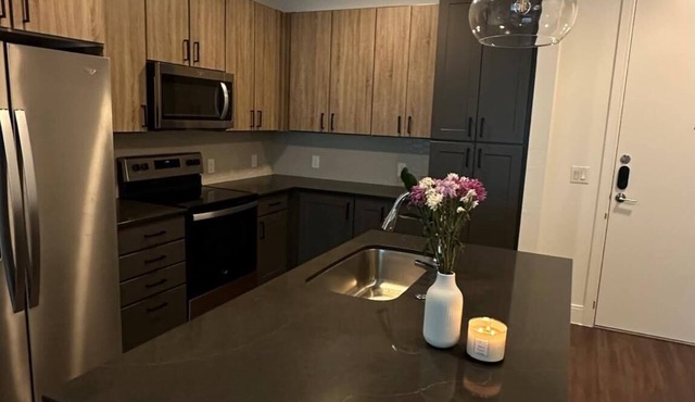 Chic 1-bedroom apartment in welcoming Cypress with AC, fitness room