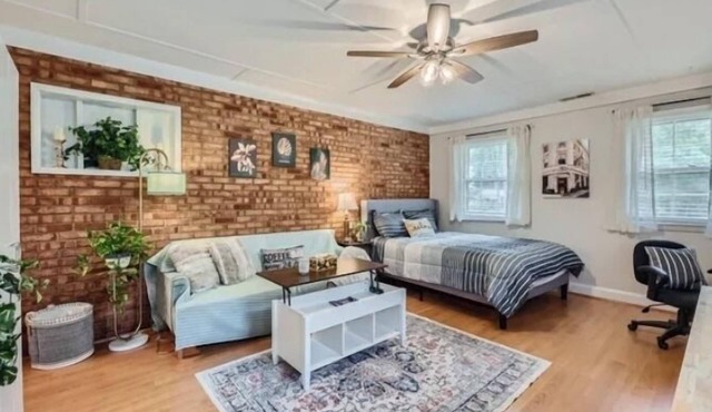 Chic 1-bedroom apartment in fabulous Cary location